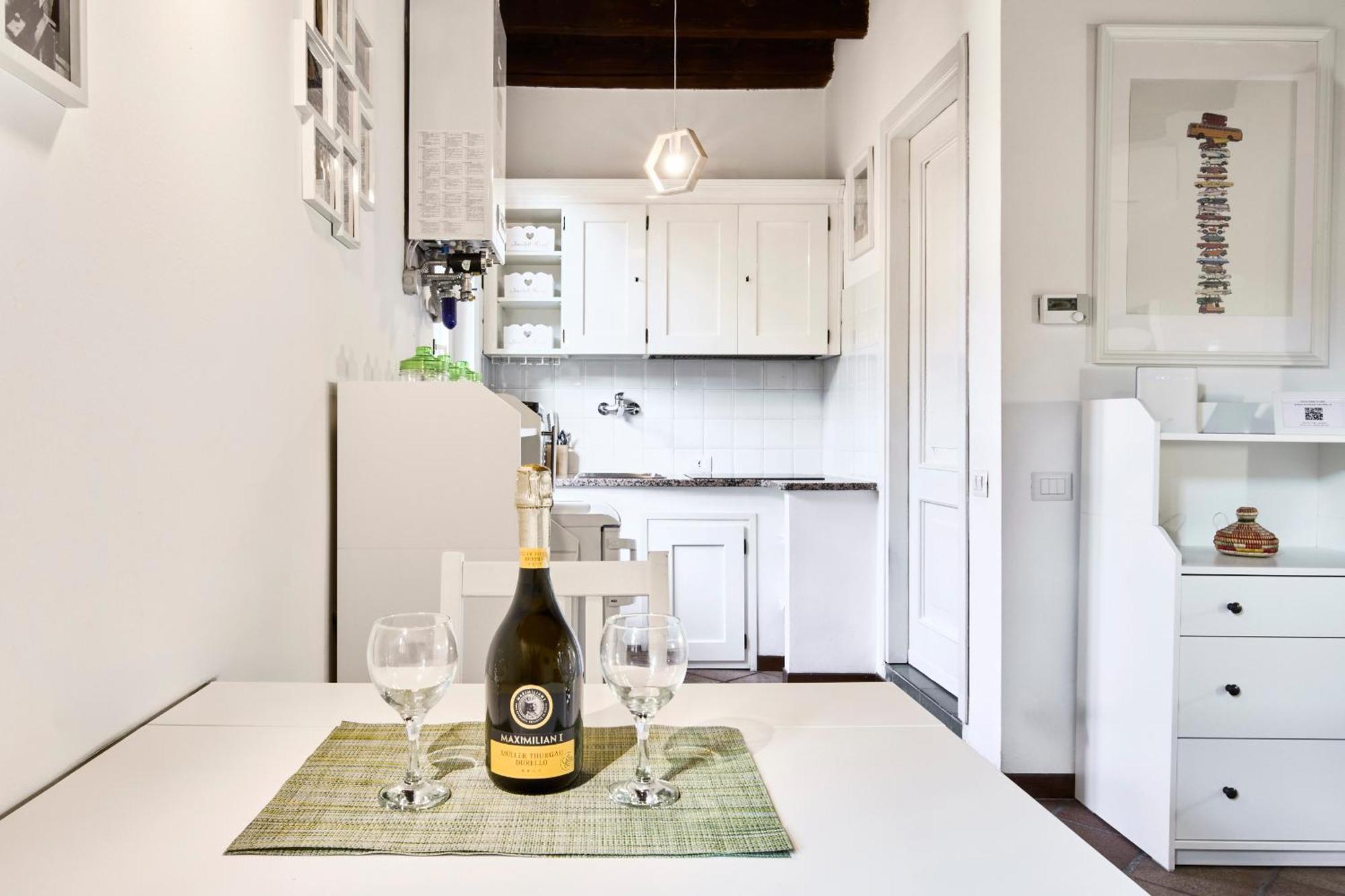 Splendido Monolocale Sui Navigli Appartement *